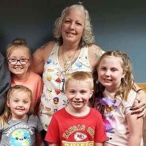 Meet your Posher, Carol